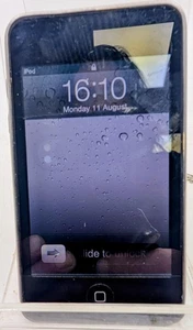 Apple iPod Touch 3rd Gen A1318 32GB Silver MP3 Player - Picture 1 of 4