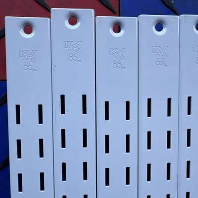 Knape & Vogt KV85WH-48 Ranura Estándar, Acero Blanco 500 Lb. Foto 1 de 4