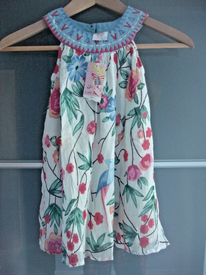 E-vie Angel Girls Dress - Size 3 Years BNWT - Image 1 of 4