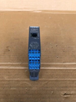 GM INTERNATIONAL D1072D TEMPERATURE CONVERTER - Image 1 of 4