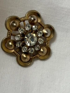 Vintage Metal Flower Gold Tone Brooch With Center Stone and Six Outer Stones - Picture 1 of 2