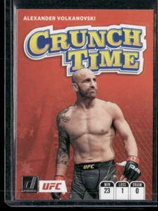 2022 Donruss UFC #13 Alexander Volkanovski Crunch Time - Picture 1 of 2