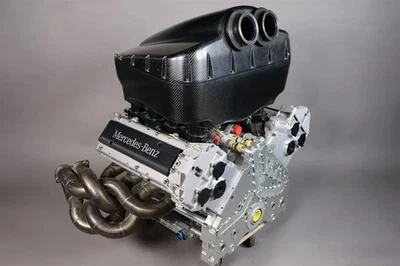 Mercedes Benz CLR 1999 motor Le Mans Foto 1 de 4