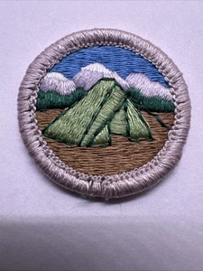 BSA Camping (silber) Verdienstabzeichen - Typ J Pfadfinderzeug Kunststoffrücken - Bild 1 von 1