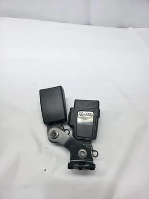 12-18 AUDI A6 S6 HEBILLA DE CINTURÓN DE SEGURIDAD TRASERO IZQUIERDO CON CENTRO NEGRO OEM 4G08577399B Foto 1 de 4