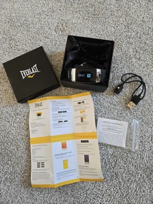 Everlast Activity Tracker And Heart Rate Monitor TR7 - Image 1 of 4