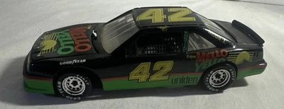 Revell 1991 Pontiac Grand Prix NASCAR Race Car #42 Kyle Petty Mello Yellow 1:24  - Image 1 of 4