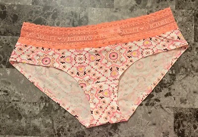 NUEVO CON ETIQUETAS BRAGAS HIPSTER VICTORIA'S SECRET GRANDES ROSA MELOCOTÓN LOGOTIPO GEOMÉTRICO ENCAJE RARAS Foto 1 de 3