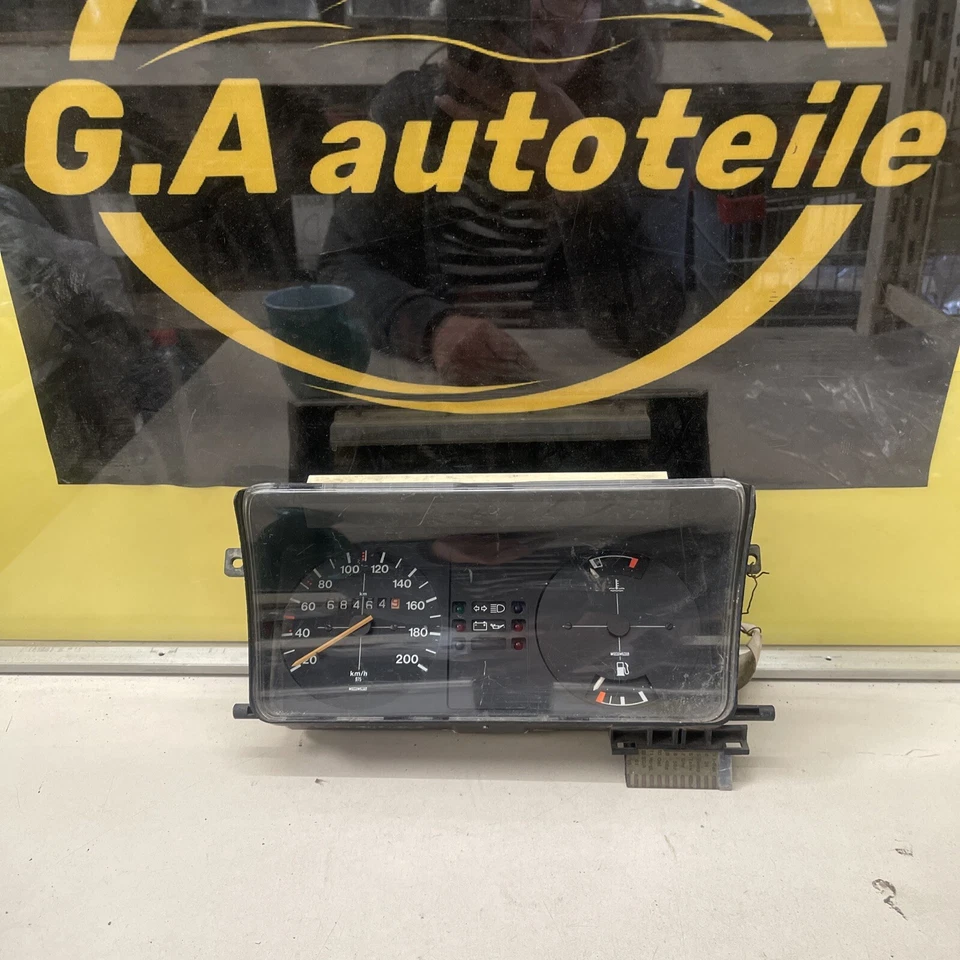 VW Golf 1 Kombiinstrument Tachomter Tacho 5440107800 - Bild 1 von 4