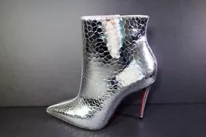Louboutin 38.5 SO KATE BOOTY 100 Silver metallic leather ankle boot booties New - Picture 1 of 12