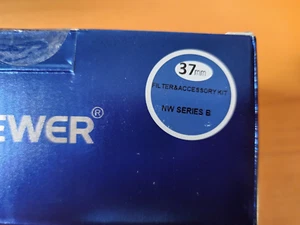 NEEWER 37mm ND Lens Filter Kit: UV,CPL,FLD,ND2,ND4,ND8,Lens Hood and Lens - Picture 1 of 2