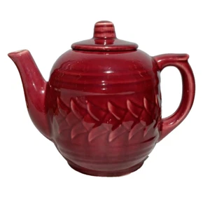 Vintage Shawnee USA Pottery Embossed Small 3 Cup Tea Pot - Picture 1 of 10