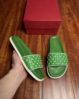 Sandalias Valentino Garavani Rockstud Verde Slides - Talla 36V 5.5W - ENVÍO LO ANTES POSIBLE Foto 1 de 4