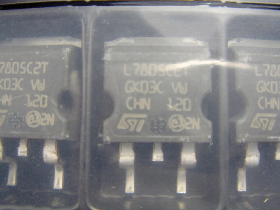 L7805CD 2T-TR SMD Spannungsregler 5V 1,5A #1-1193 - Bild 1 von 1