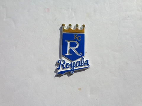 VINTAGE MLB KANSAS CITY ROYALS FRIDGE MAGNET STANDING BOARD OLD SCHOOL RARE !!! Cover