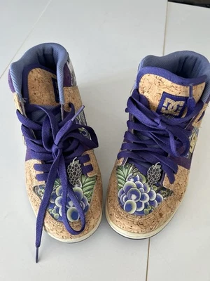 DC Miami Ink 2009 Women’s Size 7 Grape Purple Cork Mid Top Skateboard Shoes Wear - Image 1 of 4