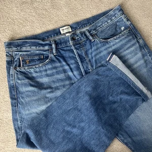 Pantalones de mezclilla Todd Snyder con ribete para hombre 38x32 (ajuste 38x26) rectos lavado medio botón mosca - Imagen 1 de 10