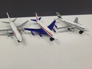 3 Matchbox Die cast Commercial Airplane 1973 Made In England - Picture 1 of 10