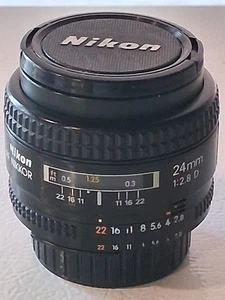 NIKON AF NIKKOR 24mm 1:2.8D WIDE ANGLE LENS WITH FRONT & REAR CAPS, GREAT! - Picture 1 of 12