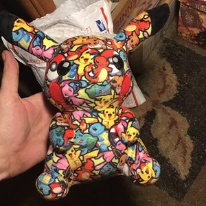 Pokémon,pikachu ,graffiti Edition Plush Stuffed Toy( Shelf Display) - Picture 1 of 4