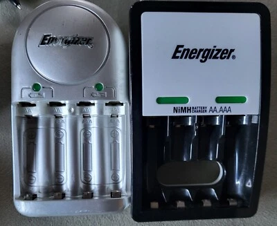 2 x ENERGIZER AA / AAA BATTERY CHARGERS. - Image 1 of 4