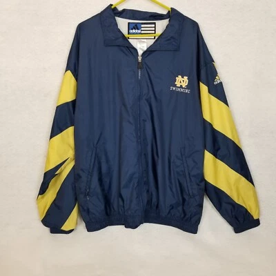 NOTRE DAME Quebra-Vento Natação Adidas Zíper Completo Forrado Colorblock Azul Dourado GG - Imagem 1 de 4