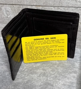 Genuine Eel Skin Leather Bifold Wallet For Men Credit Card Wallet 1 ID Window  - Picture 1 of 5