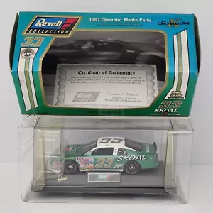 1:43 Revell 1997 Diecast #33 Skoal Bandit Monte Carlo Ken Schrader - Picture 1 of 12