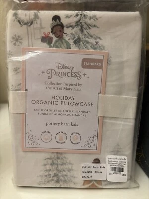 Disney Pottery Barn Holiday Funda de Almohada PRINCESA Belle Navidad Regalo Castillo / Foto 1 de 4