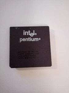 Processeur Intel Pentium 133MHZ SK106 - Photo 1/3