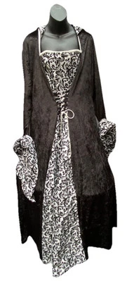 Hooded Medieval / Renaissance Gown , 16-20  - Image 1 of 4