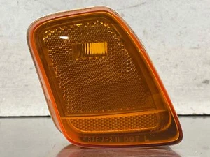 2014 Mazda Miata Driver Left Side Marker Amber LH OEM Np06-515F0 2013 2014 2015 - Picture 1 of 9