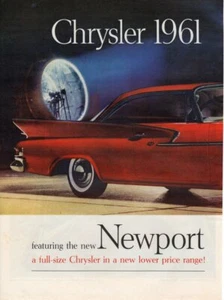 Anuncio impreso vintage coche CHYSLER 1961 Newport rayo de fuego V8 anuncio de 2 páginas - Imagen 1 de 2