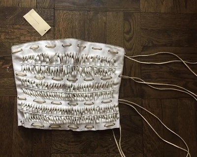 NWT $498 BCBG MAX AZRIA COLLECTION White Leather Textured Top w/ side zip, sz 0. - Image 1 of 4