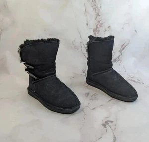 Bearpaw Boot Women US 6 EU 37 Black Shearling Fur Sheepskin Toggle Calf - Picture 1 of 12