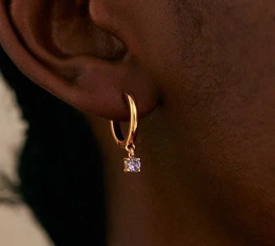 1.00Ct Round Cut Lab-Created Amethyst Women Hoop Earrings 14K Yellow Gold Plated - Image 1 of 3