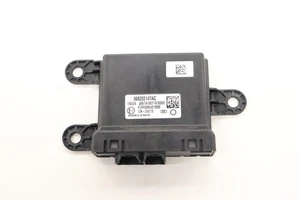 2017 - 2024 MASERATI GHIBLI NETWORK GATEWAY CONTROL MODULE UNIT OEM 068293147AC - Picture 1 of 10