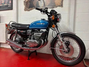 SUZUKI T GT 380 MINT BIKE! OFFERS / PX TS 185 YAMAHA RD 250 400 GS 550 750 - Picture 1 of 10