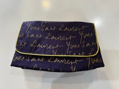 Bolsa bolsa de maquillaje/perfume dorado púrpura Yves Saint Laurent Foto 1 de 4