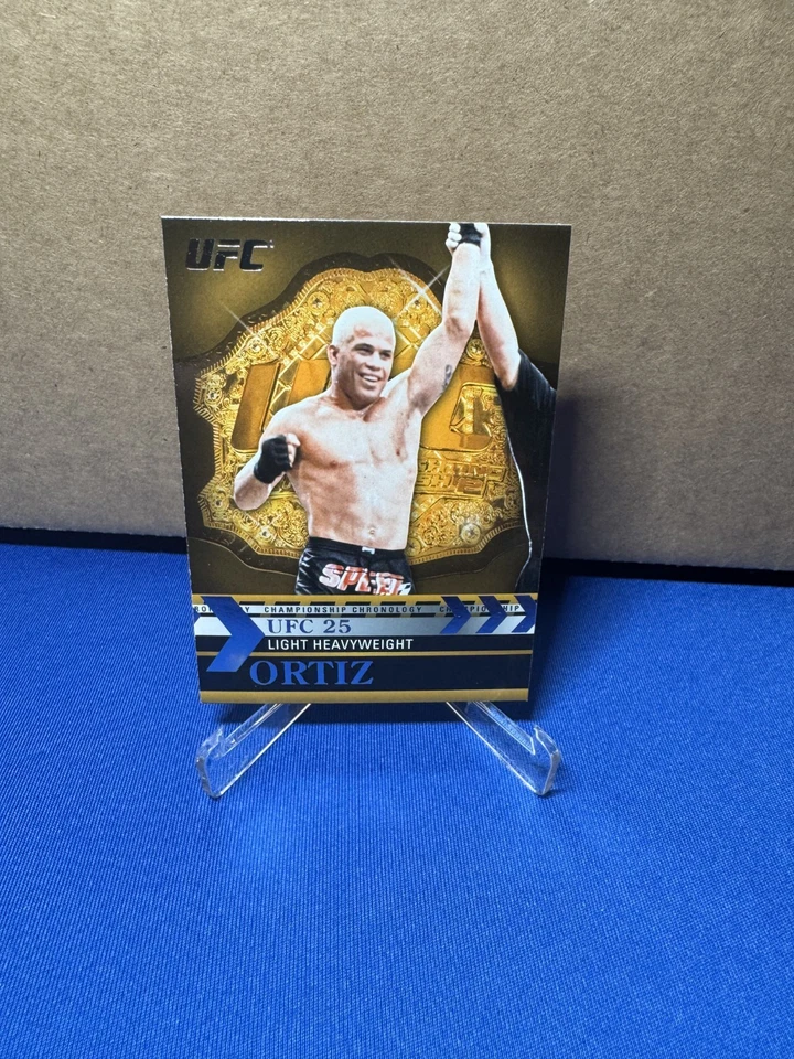 2011 Topps UFC Title Shot Championship Chronology CC19 Tito Ortiz - Image 1 of 2