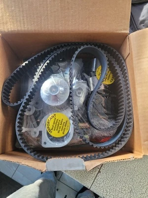 Kit de bomba de água e correia dentada Acdelco Subaru - Imagem 1 de 4