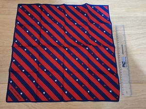 MIkame MC Scarf Mikame Craft Magic Trick Ungimmicked Handkerchief - Picture 1 of 2