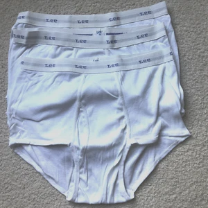 Vintage New LEE Men's Underwear Size 40,"Tighty Whiteys" NWOT - Picture 1 of 4