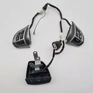 Subaru Impreza Steering Wheel Control Buttons G3 04/07-11/11 - Picture 1 of 9