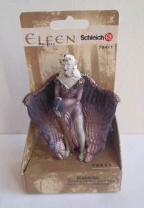 Schleich Elfen Menatea Figure - 70411 Fairy - Faerie Raven Halloween - Picture 1 of 5
