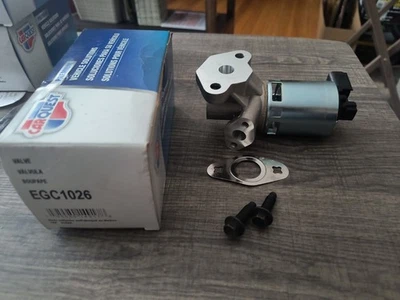Brand NEW CARQUEST Premium EGC1026 Exhaust Gas Recirculation (EGR) Valve  - Image 1 of 4