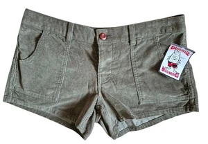 Birdwell Beach Britches Corduroy Shorts Made In USA Women’s 8 Green -Flaw - Picture 1 of 5