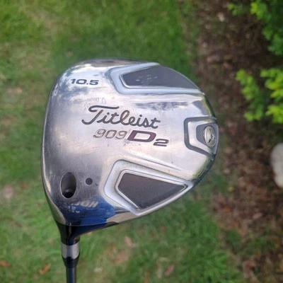 Titleist 909D2 10.5° Driver Diamana 65g S Flex Shaft Titleist M580 Grip LH Left  - Image 1 of 4