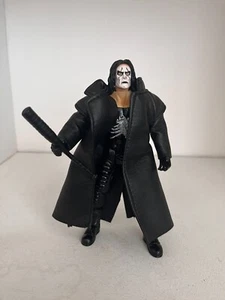 WWE WCW CROW STING TOY BIZ WRESTLING ACTION FIGURE SMASH 'N SLAM SERIES & BAT - Picture 1 of 5
