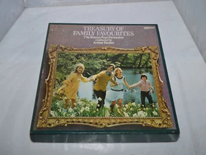 ✔️💿 Arthur Fiedler & The Boston Pops TREASURY OF FAMILY FAVOURITES 12" LP VG/VG - Picture 1 of 6